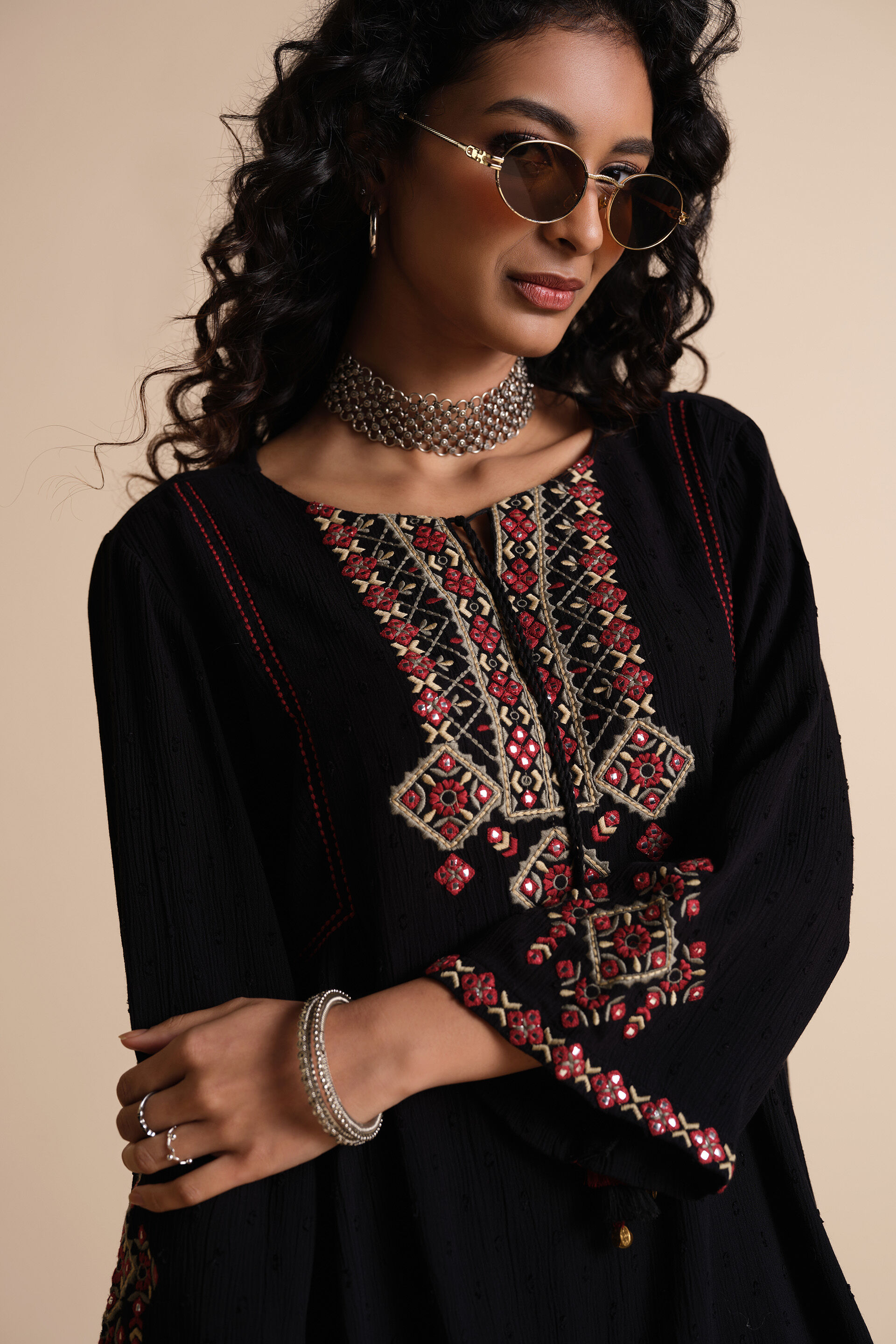 Noir Noor Top, Black, image 3